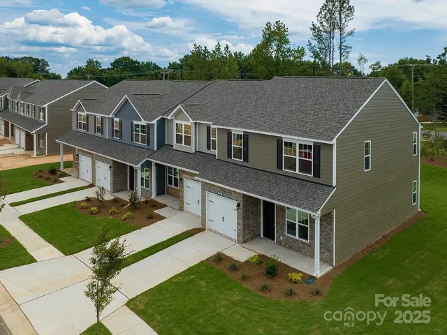 $299,990 | 5135 Tommy Lane, Unit 901, Stanley, NC 28164