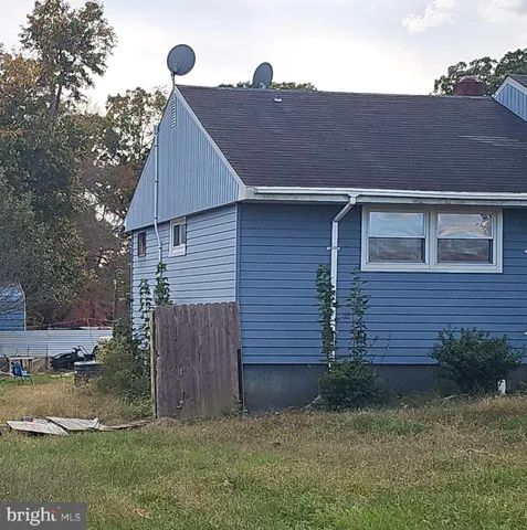 $230,000 | 68 Lakeside Drive, Bridgeton, NJ 08302