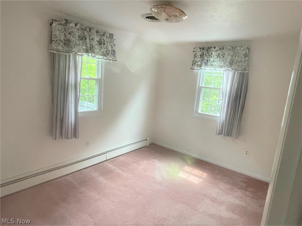 7185 Oberlin Road Amherst, OH 44001 - Photo 17 of 32 Bedroom #3