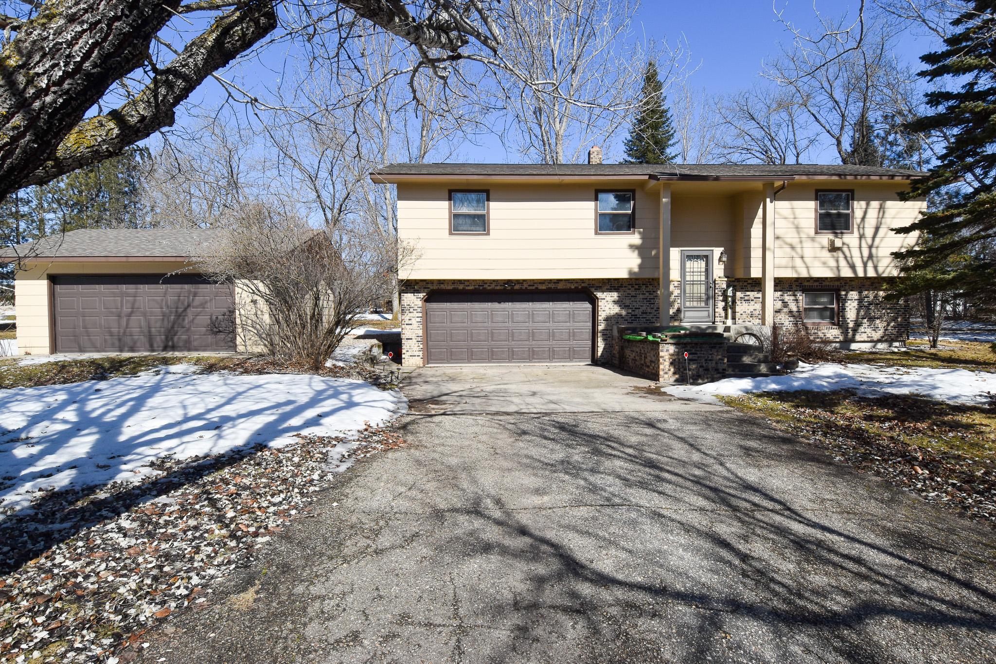 105 Valley View Road Karlstad, MN 56732 - Photo 3 of 36
