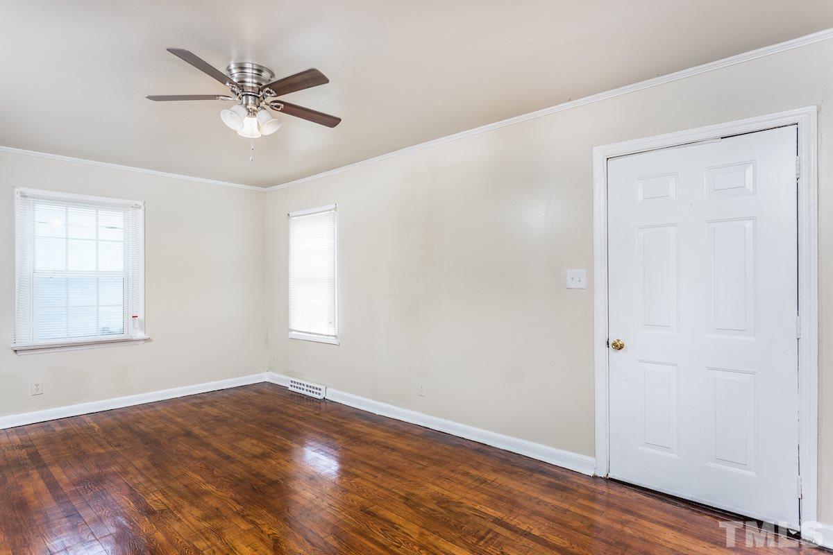 1828 Poole Road Raleigh, NC 27610 - Photo 5 of 21