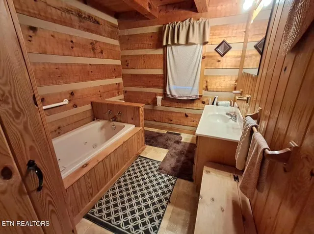 $450,000 | 2741-2743 Cosby Highway, Cosby, TN 37722