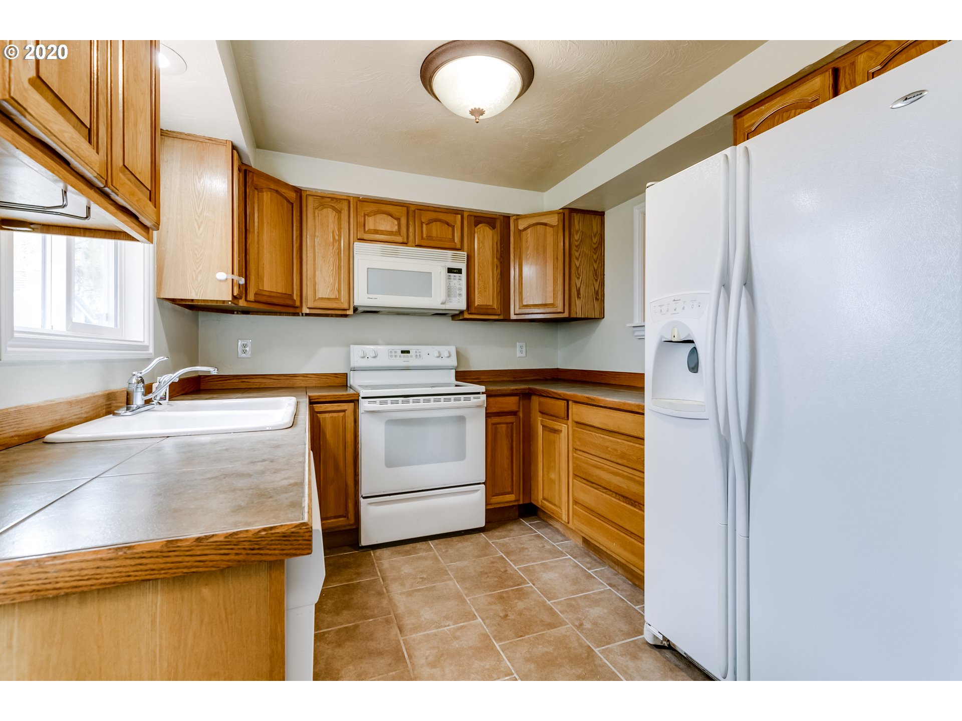 424 South 43rd Street Springfield, OR 97478 - Photo 14 of 32
