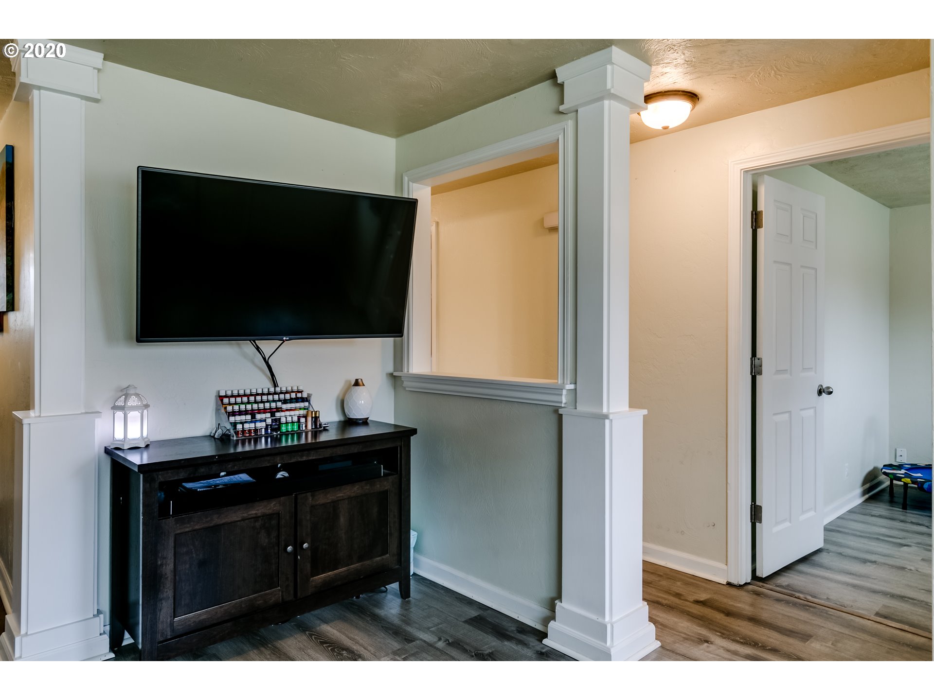 424 South 43rd Street Springfield, OR 97478 - Photo 18 of 32