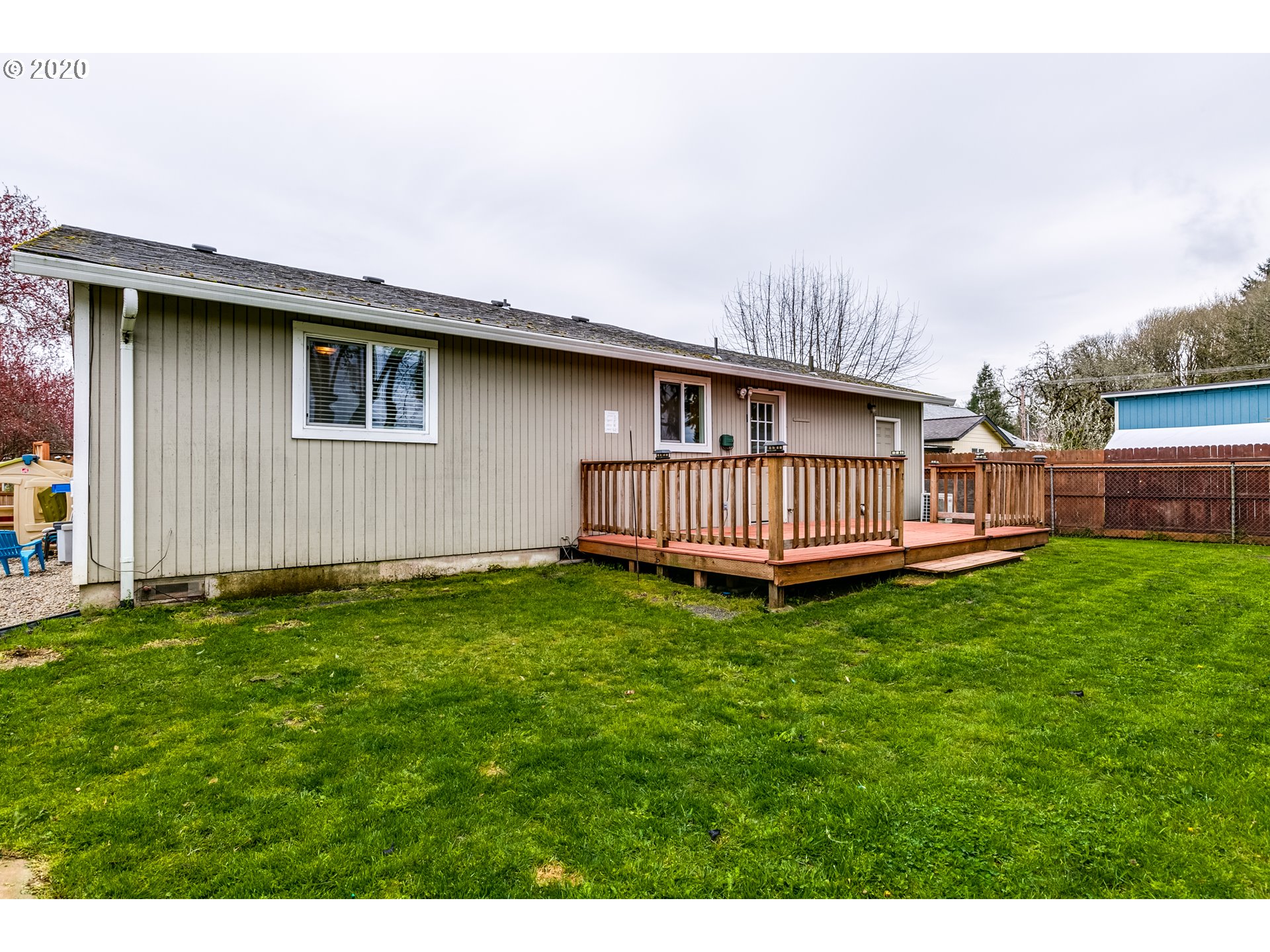 424 South 43rd Street Springfield, OR 97478 - Photo 31 of 32