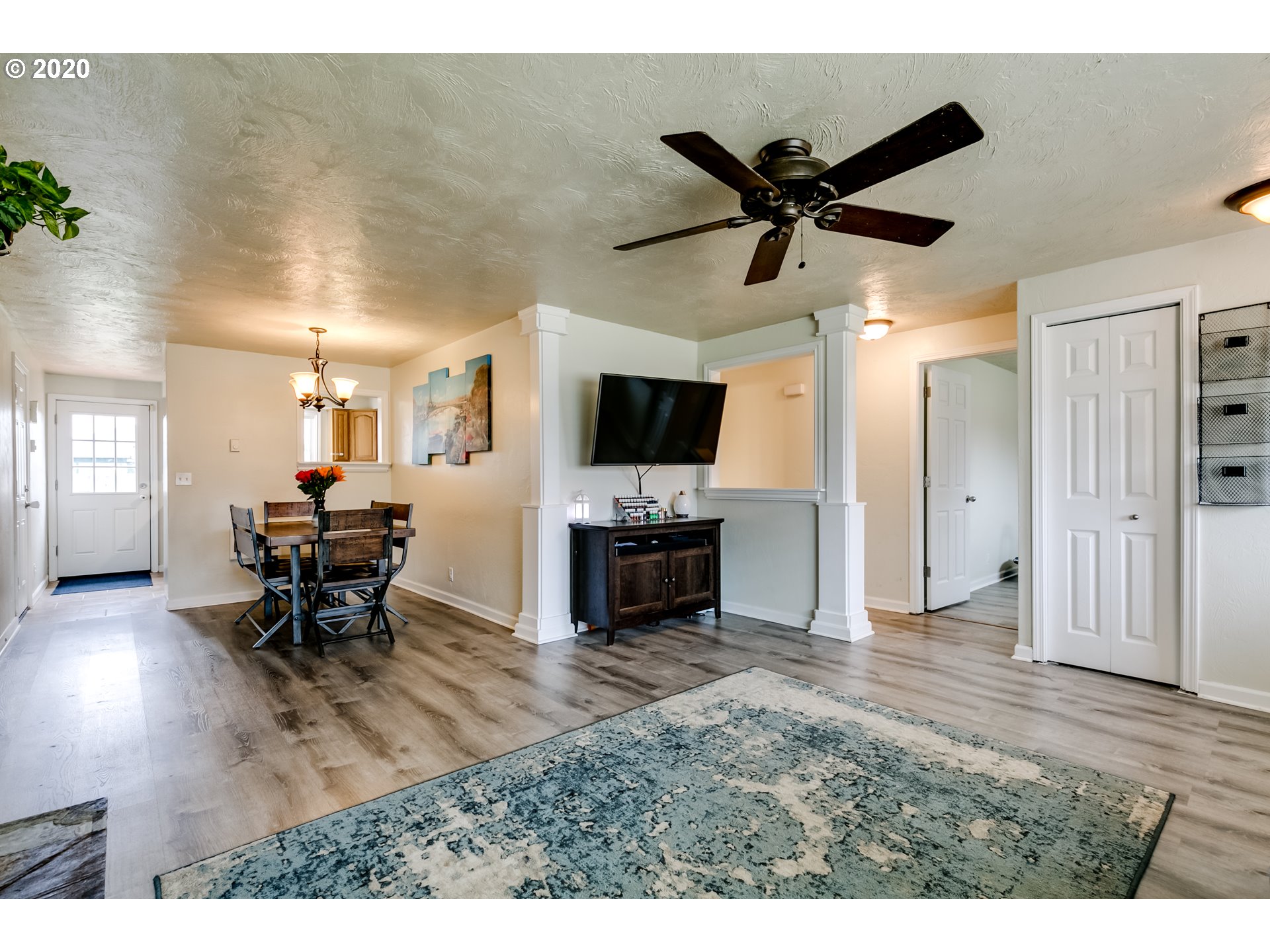 424 South 43rd Street Springfield, OR 97478 - Photo 10 of 32
