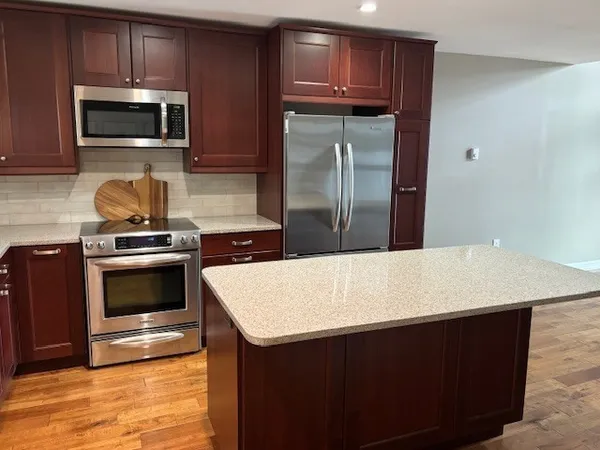 $399,900 | 6930 238th Avenue, Unit 6, Paddock Lake, WI 53168