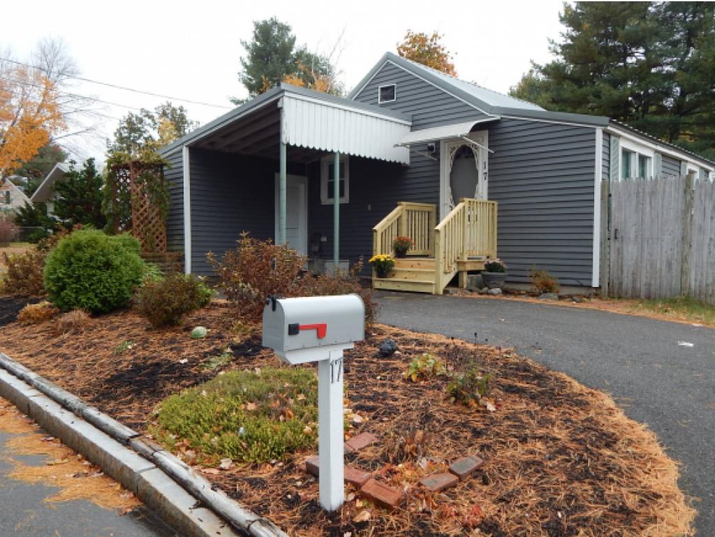 17 Bryant Road, Unit 17 Manchester, NH 03109 - Photo 2 of 27