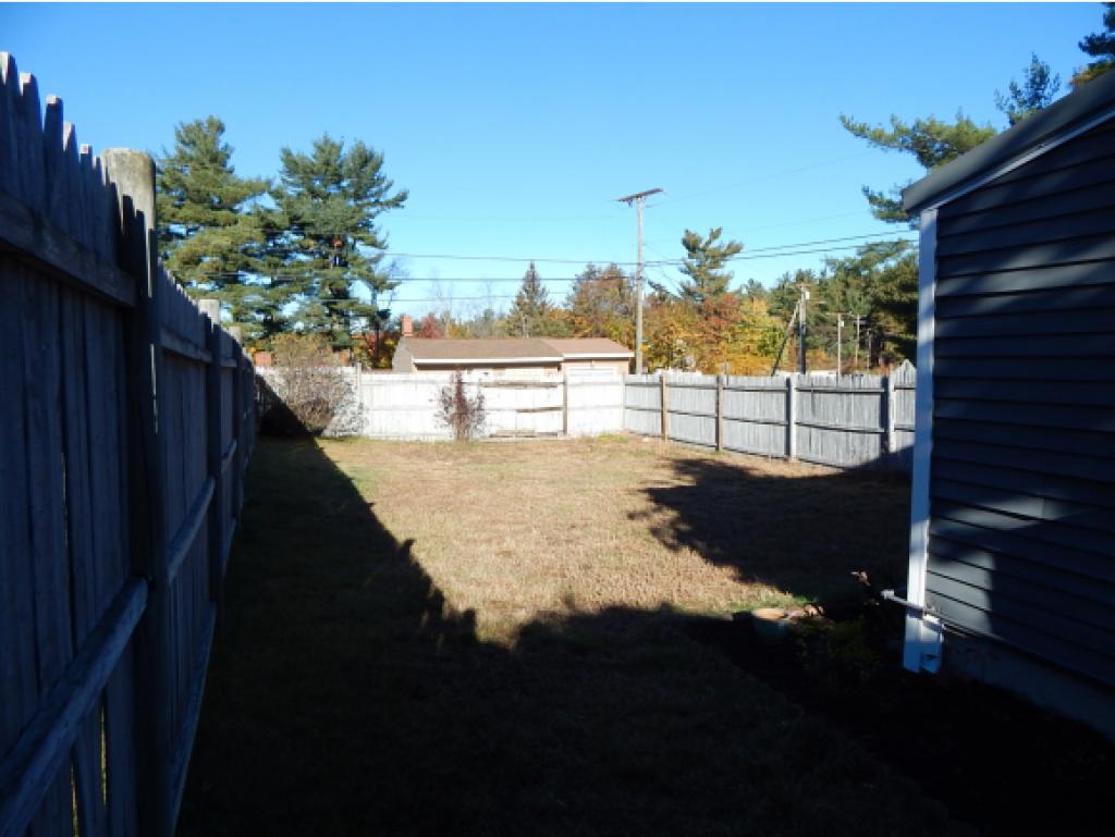 17 Bryant Road, Unit 17 Manchester, NH 03109 - Photo 26 of 27