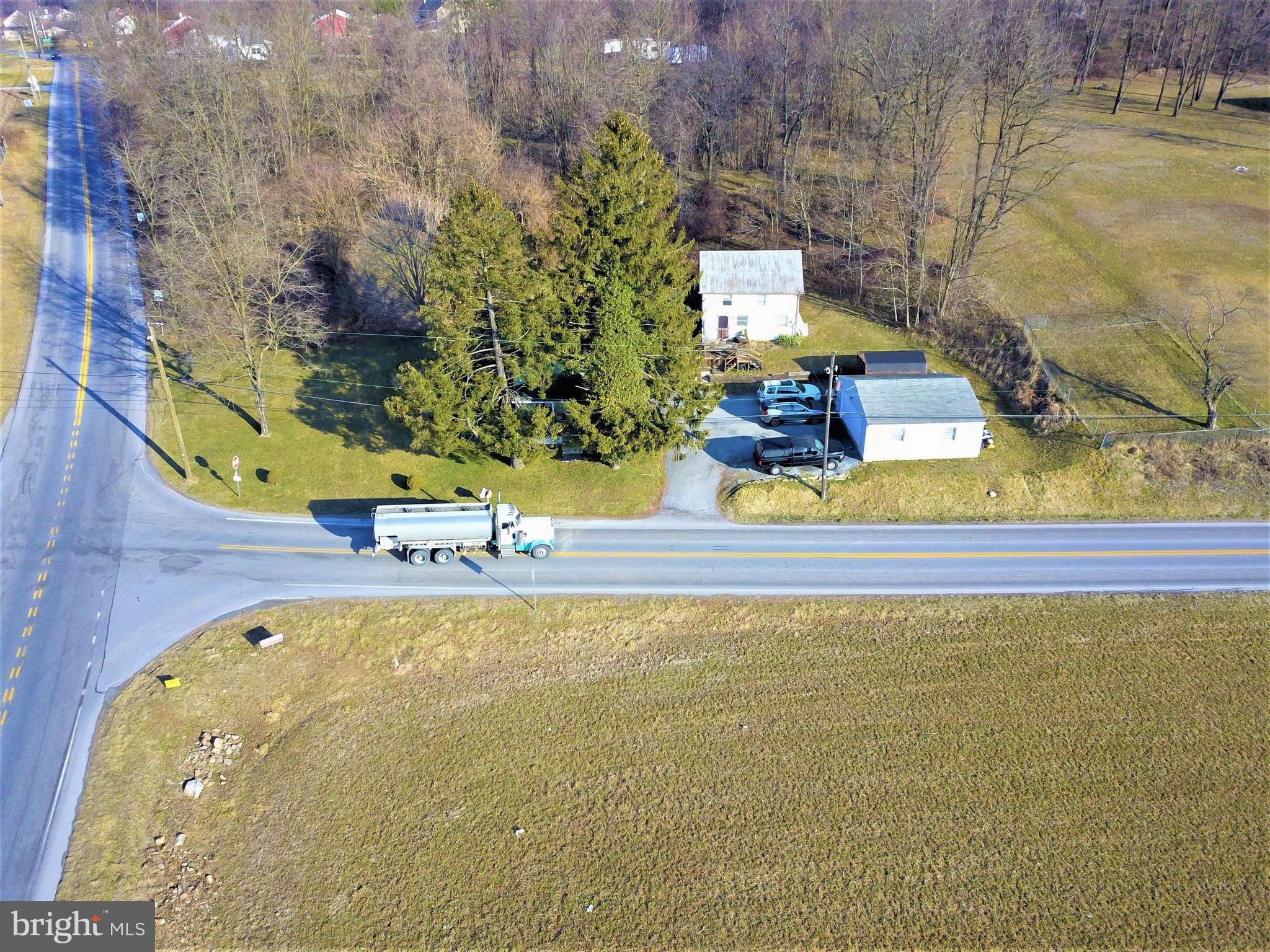 4446 White Oak Road Paradise, PA 17562 - Photo 6 of 6 Gallery Image 6