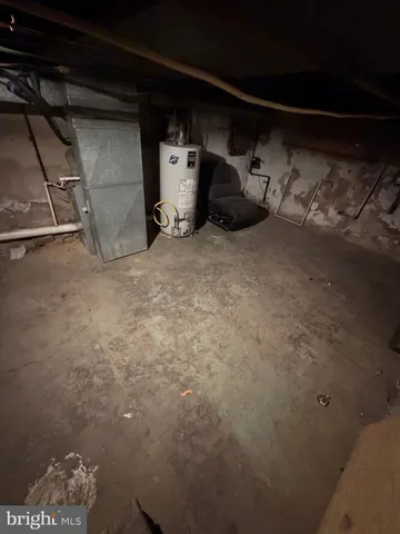 $220,000 | 2528 South Jessup Street, Philadelphia, PA 19148