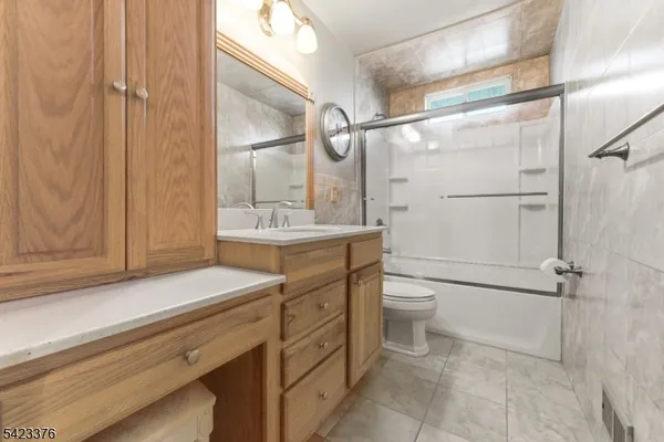 $399,990 | 403 Red School Lane, Phillipsburg, NJ 08865