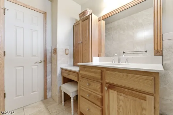 $399,990 | 403 Red School Lane, Phillipsburg, NJ 08865