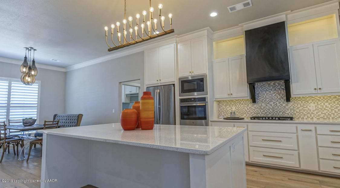 6720 Arnot Road Amarillo, TX 79119 - Photo 14 of 68 Kitchen