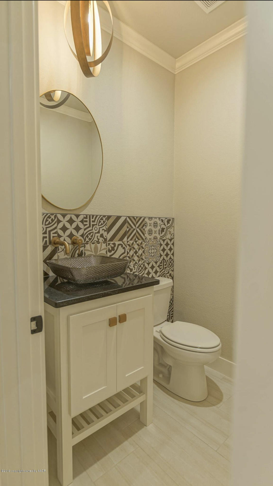 6720 Arnot Road Amarillo, TX 79119 - Photo 38 of 68 Powder Bath