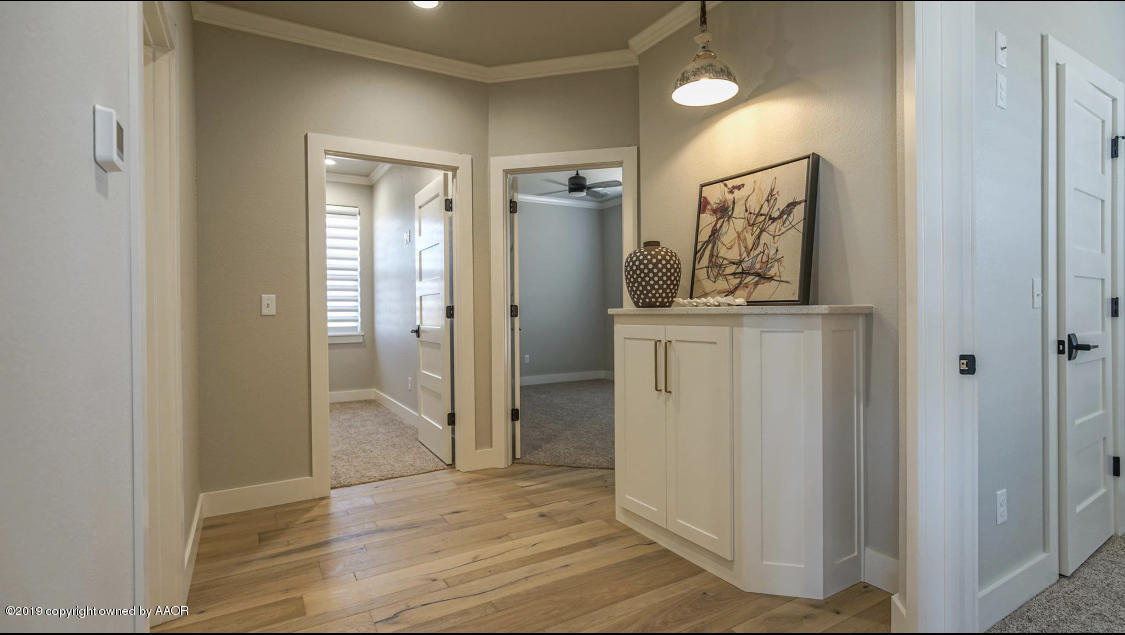 6720 Arnot Road Amarillo, TX 79119 - Photo 41 of 68 Hallway