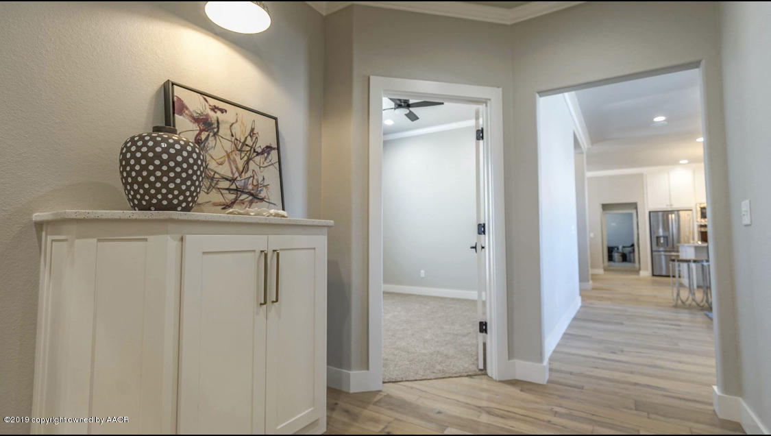 6720 Arnot Road Amarillo, TX 79119 - Photo 42 of 68 Hallway