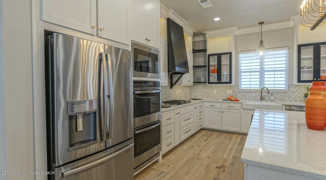 6720 Arnot Road Amarillo, TX 79119 - Photo 6 of 68 Kitchen