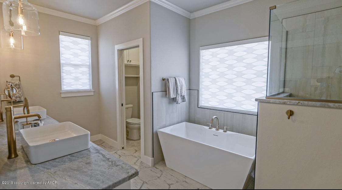 6720 Arnot Road Amarillo, TX 79119 - Photo 51 of 68 Master Bath