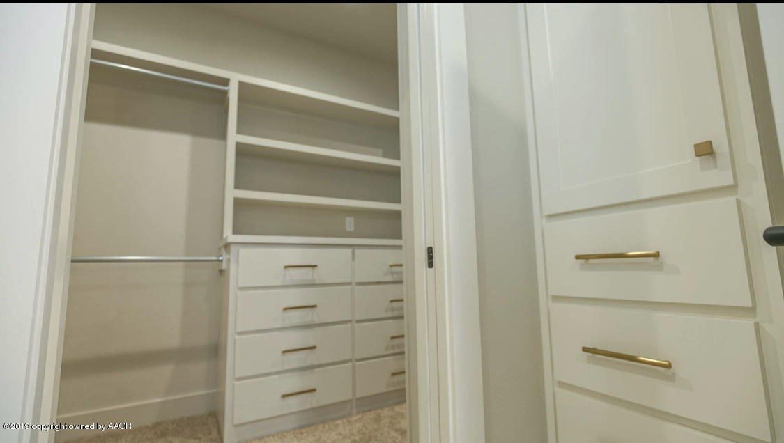 6720 Arnot Road Amarillo, TX 79119 - Photo 59 of 68 Master Closet