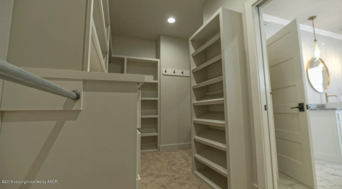 6720 Arnot Road Amarillo, TX 79119 - Photo 60 of 68 Master Closet