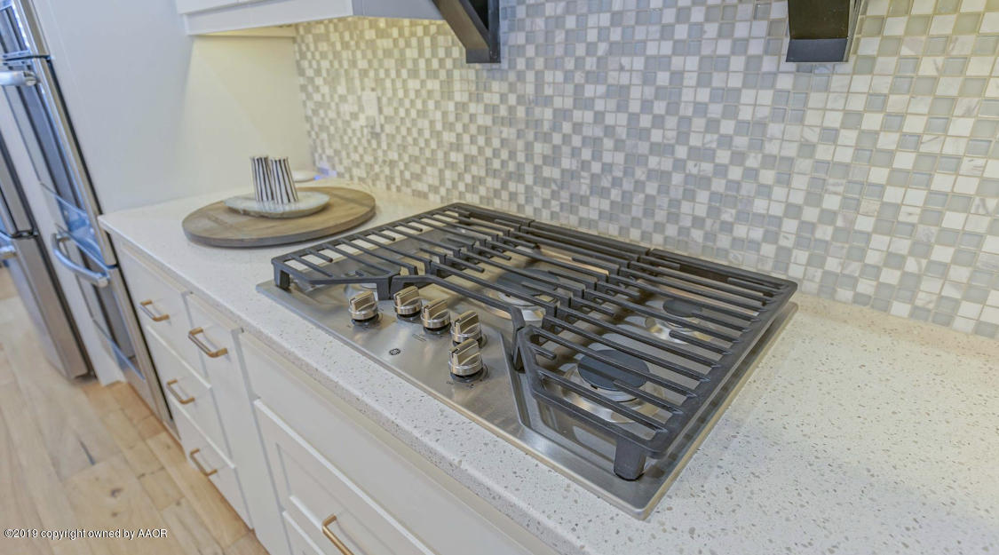 6720 Arnot Road Amarillo, TX 79119 - Photo 8 of 68 Kitchen