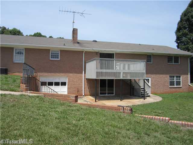 3324 Allred Road Lexington, NC 27292 - Photo 2 of 13 Exterior Back.