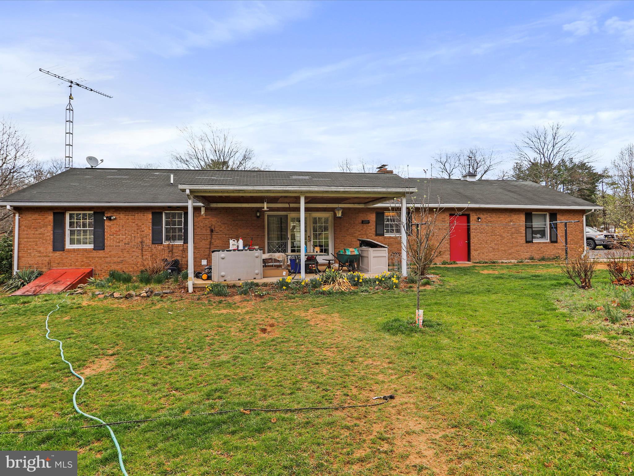 12440 Indian Springs Road Clear Spring, MD 21722 - Photo 34 of 35 front view of a house with a yard