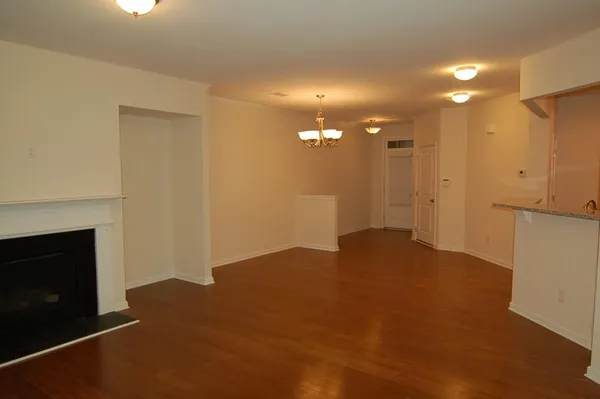 $2,750 | 2100 Greencrest Circle, Unit 2100, Milton, GA 30004