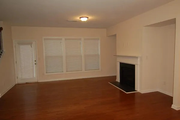 $2,750 | 2100 Greencrest Circle, Unit 2100, Milton, GA 30004