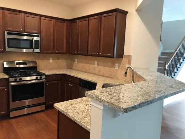 $2,750 | 2100 Greencrest Circle, Unit 2100, Milton, GA 30004