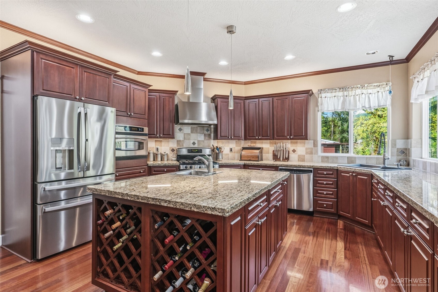 480 Apple Creek Road Longview, WA 98632 - Photo 13 of 40