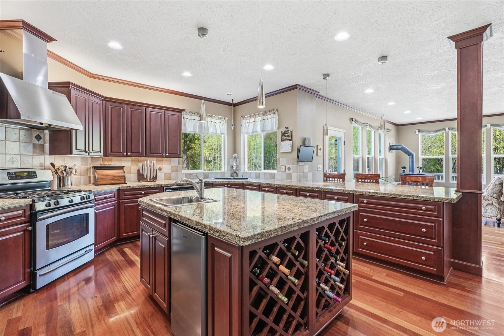 480 Apple Creek Road Longview, WA 98632 - Photo 14 of 40