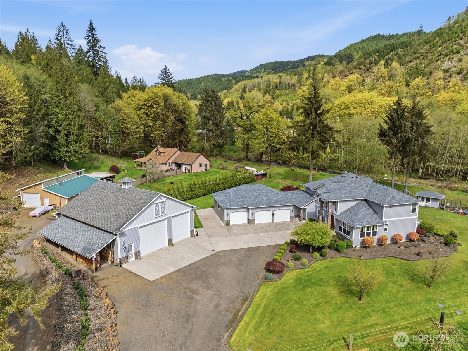 480 Apple Creek Road Longview, WA 98632 - Photo 2 of 40