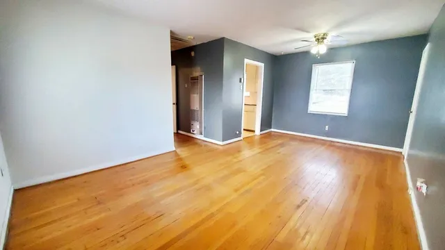 $799 | 4427 Jefferson Street, Unit 1/2, Houston, TX 77023