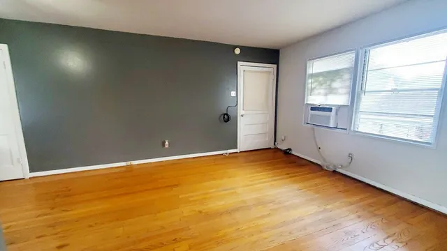 $799 | 4427 Jefferson Street, Unit 1/2, Houston, TX 77023