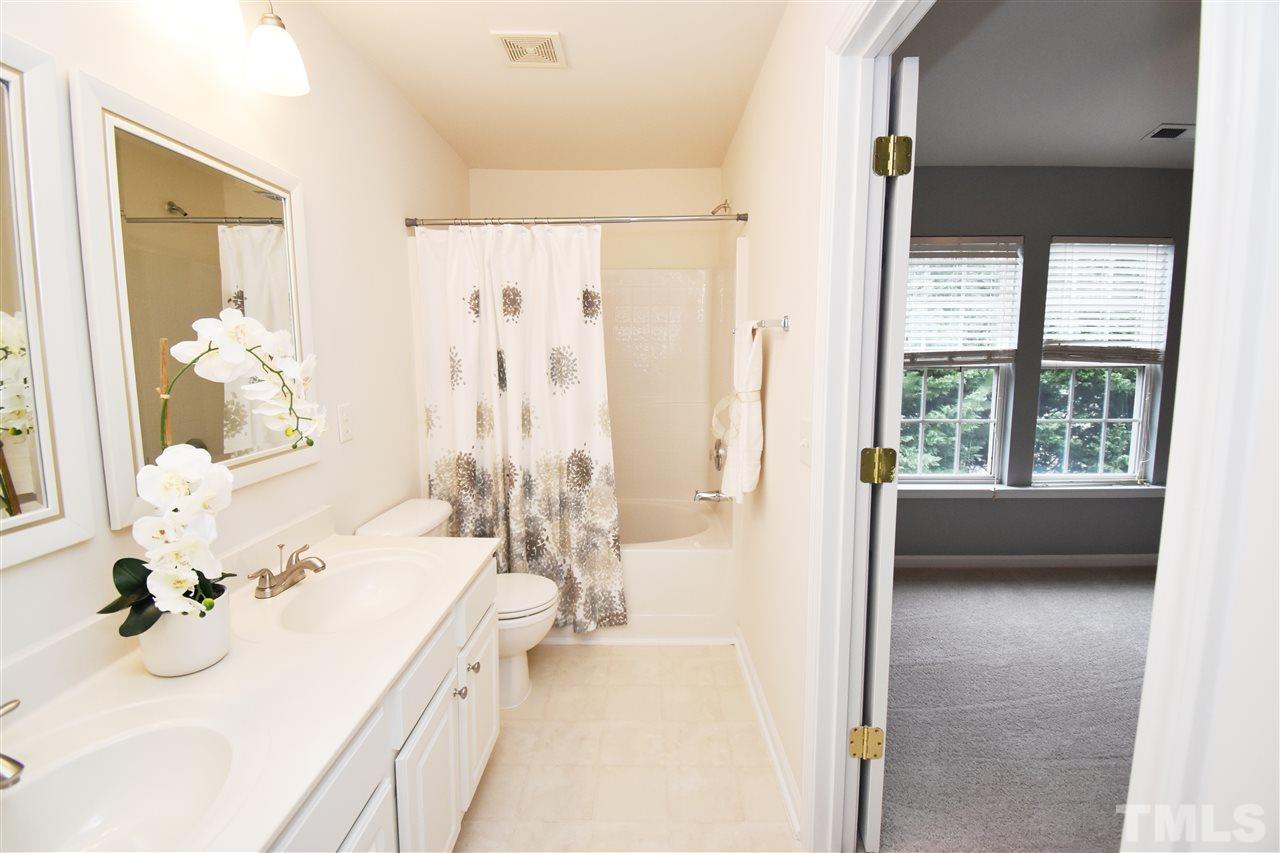 7222 Corvette Court Raleigh, NC 27613 - Photo 15 of 22 Gallery Image 15