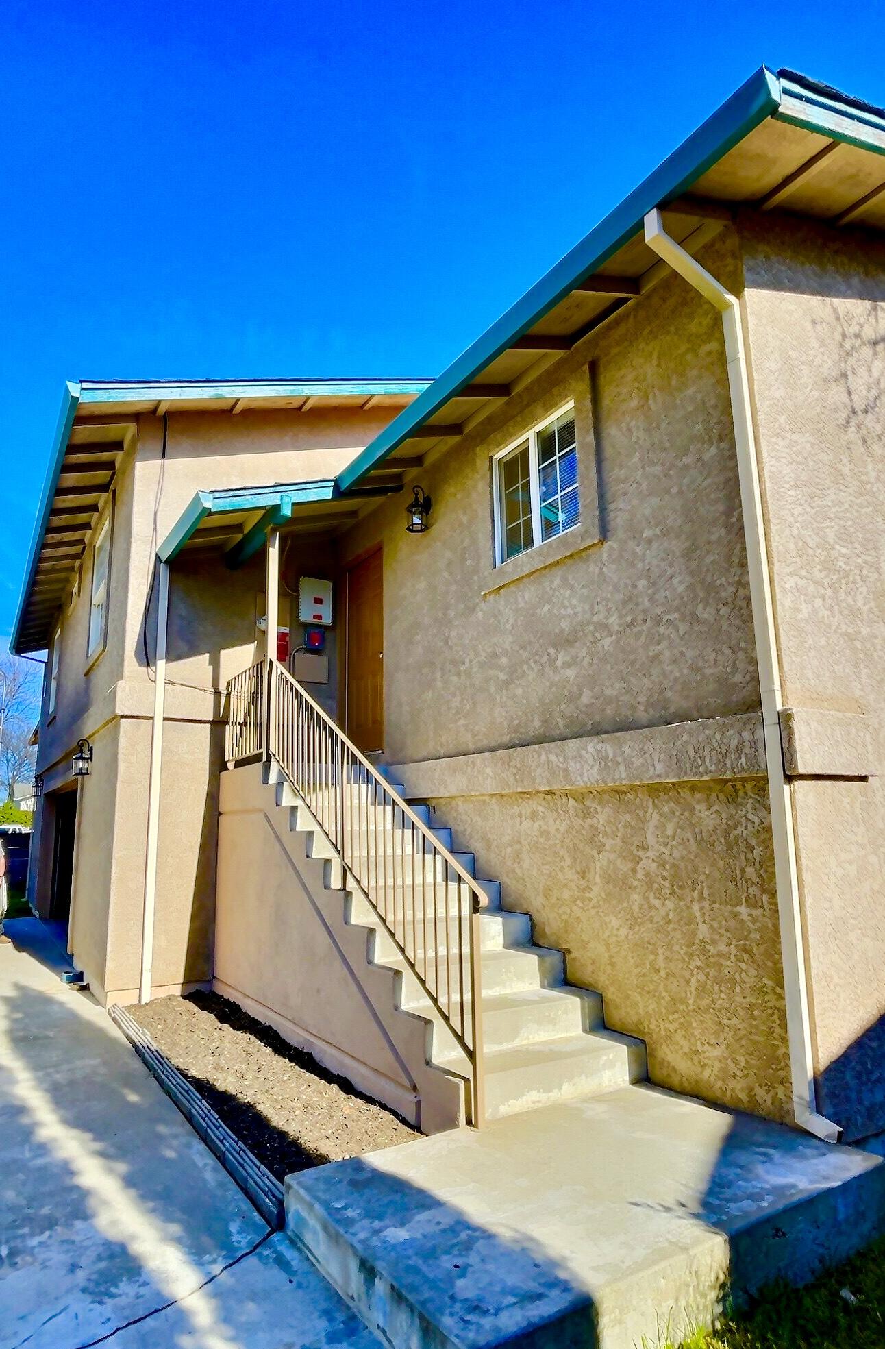 125 Kimick Way Red Bluff, CA 96080 - Photo 3 of 32 IMG_1185