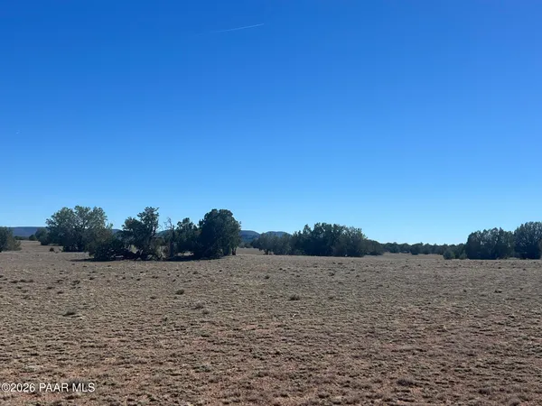 $39,900 | 26 Nighthawk Road, Ash Fork, AZ 86320