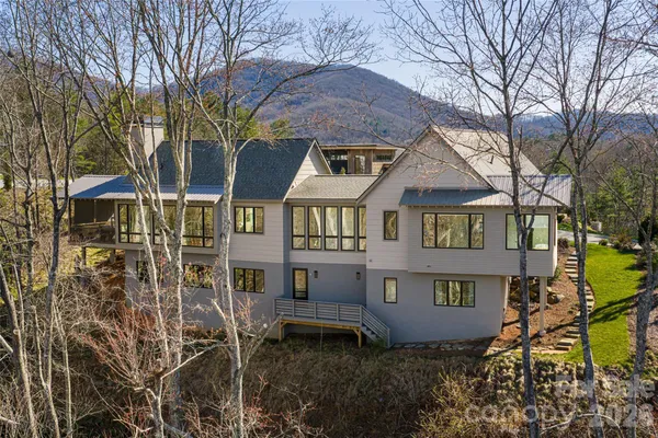 $1,750,000 | 162 Riverbend Forest Drive, Asheville, NC 28805
