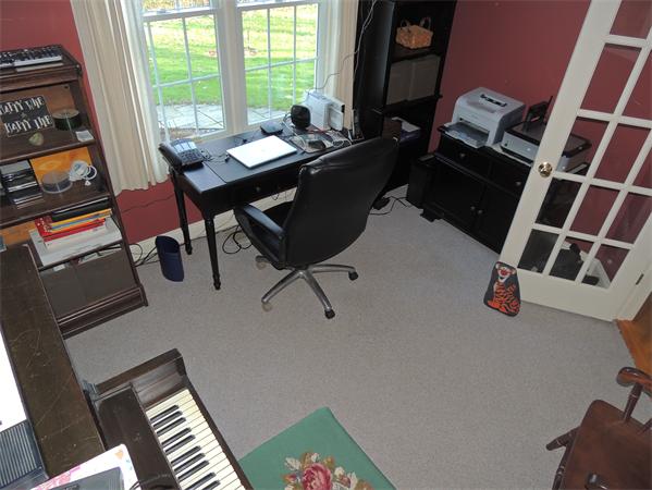 169 Manchaug Road Sutton, MA 01590 - Photo 9 of 30 a room with furniture and a window