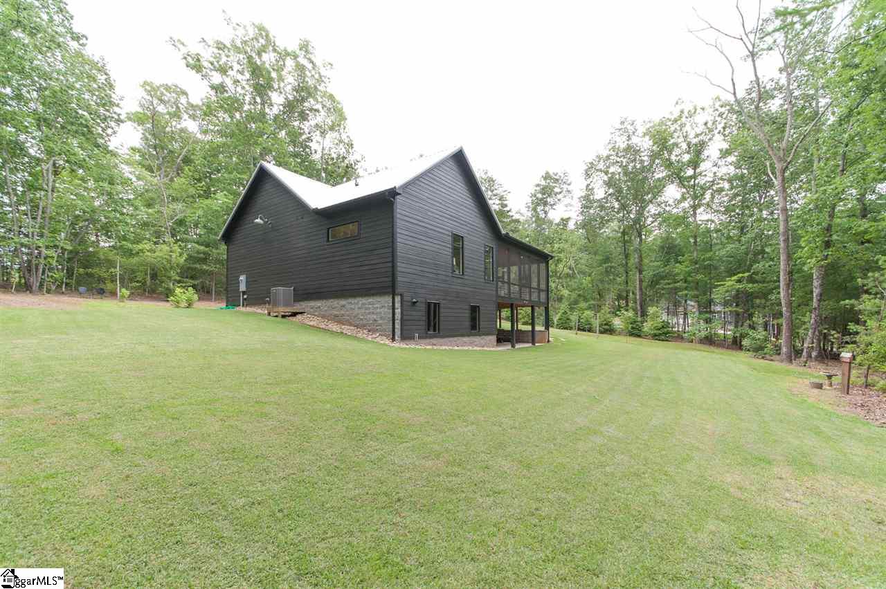 221 Red Hill Road Landrum, SC 29356 - Photo 23 of 28