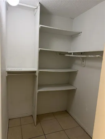 $1,450 | 7010 Northwest 186th Street, Unit 5121A, Hialeah, FL 33015