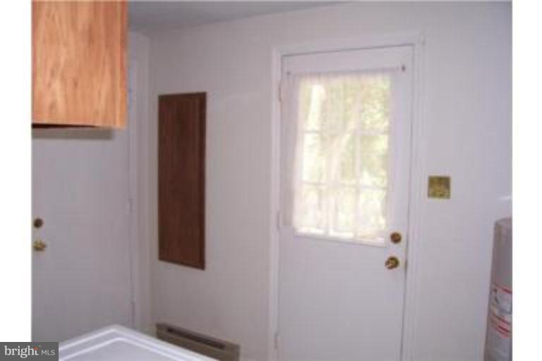 2402 Jones Road Winchester, VA 22602 - Photo 14 of 19 Laundry Area 1