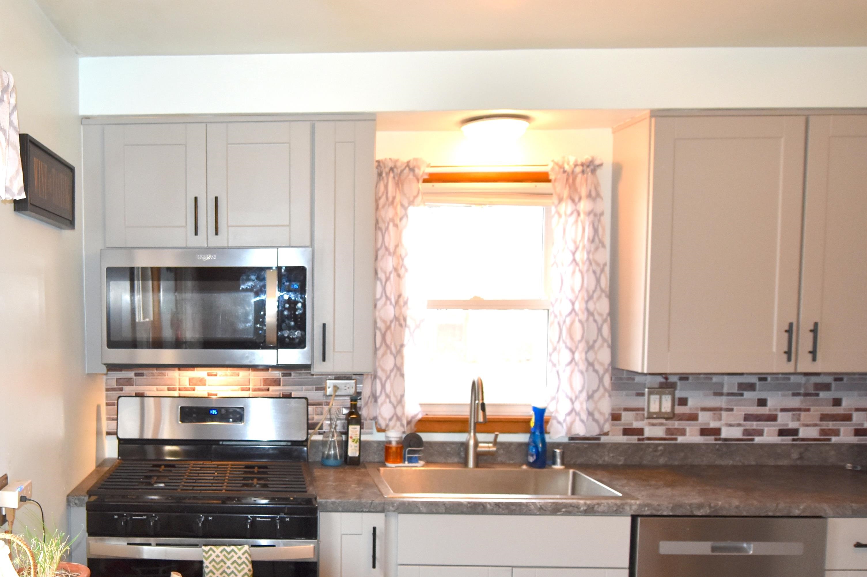 636 North Bird Street Sun Prairie, WI 53590 - Photo 8 of 20