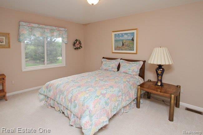 1864 Archers Pointe Rochester, MI 48306 - Photo 34 of 52 3rd Bedroom
