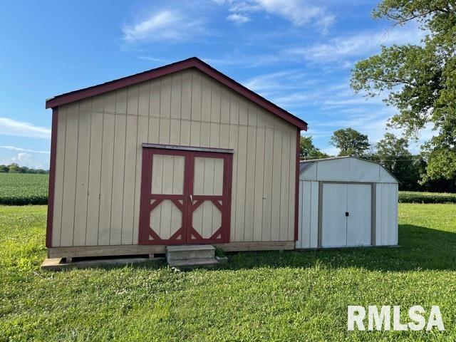 2899 North Spring Garden Lane Ina, IL 62846 - Photo 28 of 36 Gallery Image 28