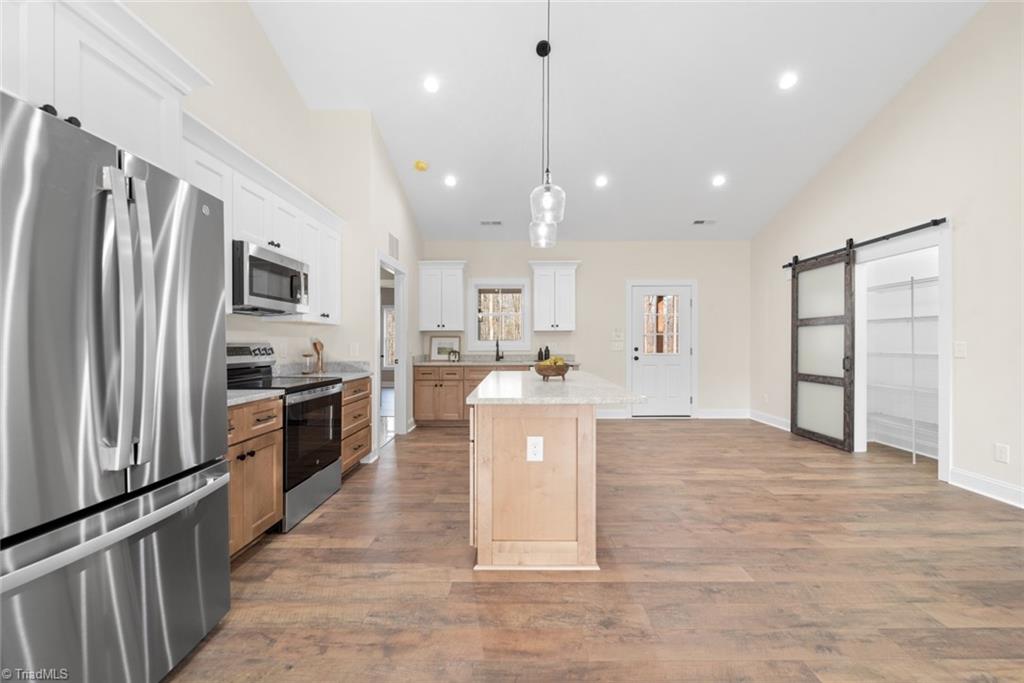 4685 Walkertown Community Center Road Walkertown, NC 27051 - Photo 12 of 44 Gallery Image 12