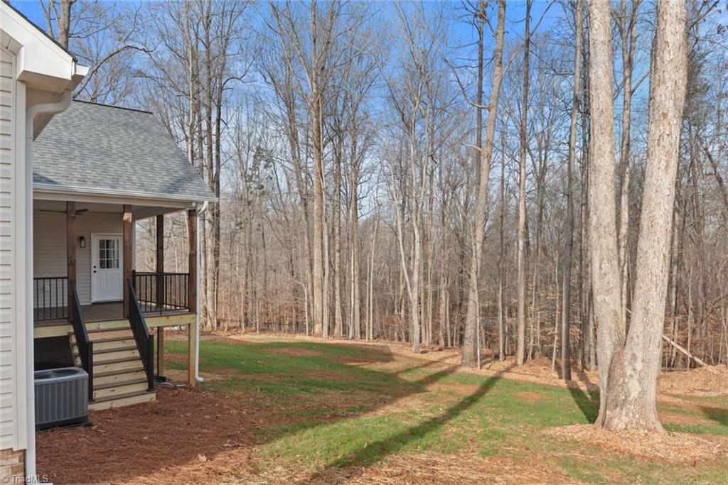 4685 Walkertown Community Center Road Walkertown, NC 27051 - Photo 40 of 44 Gallery Image 40