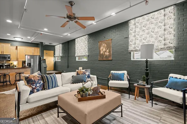 $294,900 | 205 Johnson Avenue, Unit 231, Carrollton, GA 30117